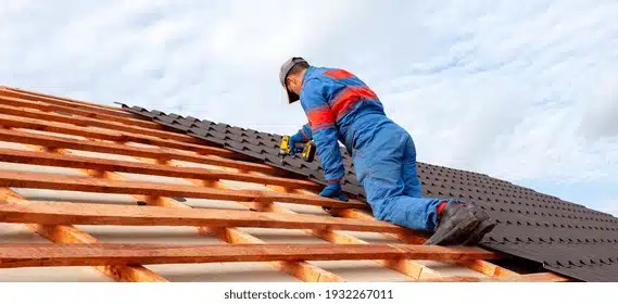 Clear Signs Your Roof Needs Expert Repairs in Fayetteville