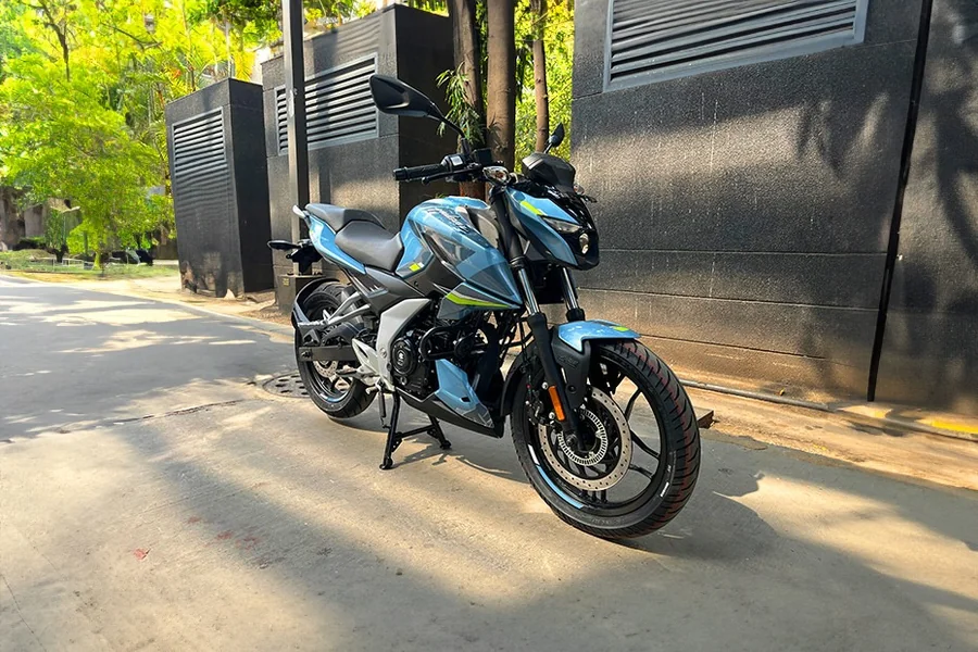 Is the Bajaj Pulsar N160 the Ideal City Bike for Kathmandu