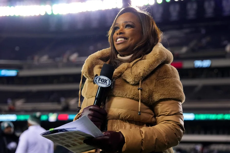 Pam Oliver Net Worth