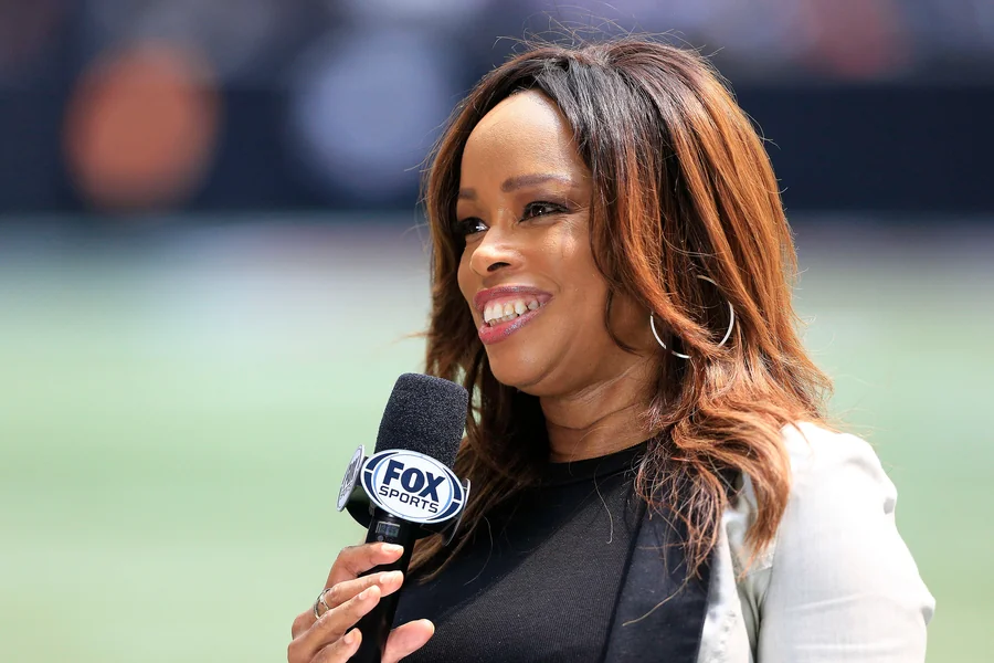 Pam Oliver Net Worth