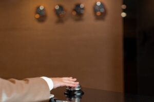 Concierge Physical Therapy NYC vs Traditional Physical Therapy: Which Option Delivers Faster Results?