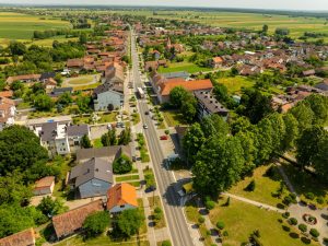 The Small-Town Driving Risks Travelers Tend to Underestimate