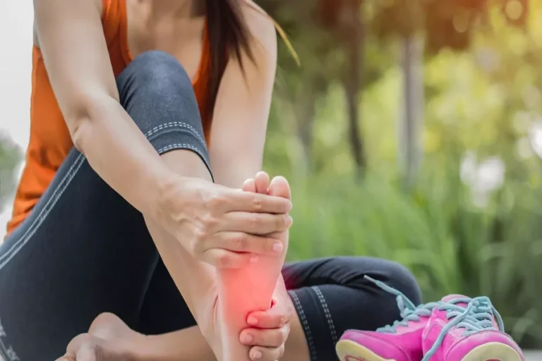 How Can Physiotherapy Help With Persistent Foot Pain?